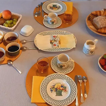 Little Alojamento de Acomodação e Pequeno-almoço Lasne